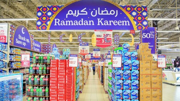 استعدادا لرمضان.. التموين تطلق 146 شادرا للسلع الغذائية وتخفيضات حتى 25%.. وخبير:  إجراءات معتاد لتخفيف الأعباء  