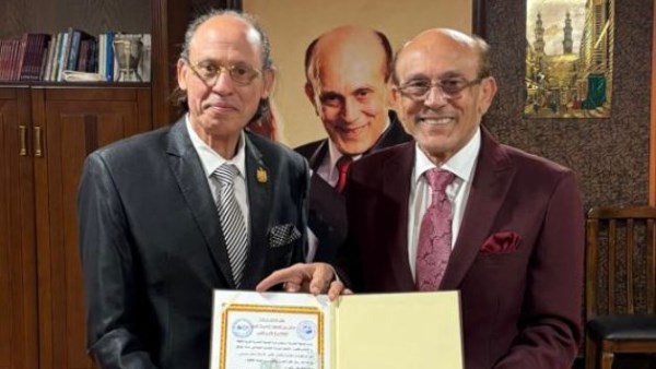 تكريم محمد صبحي باحتفالية الجمعية المصرية العربية للثقافة والإعلام والفنون