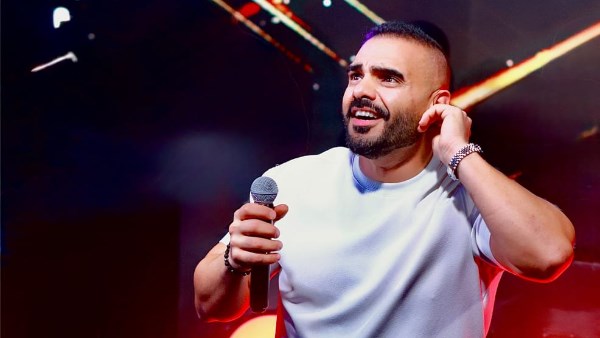 جوزيف عطيّة في حفل كامل العدد بالزمالك ويوجه رسالة دعم قوية للمنتخب المصري