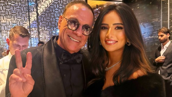 زينة مع فان دام