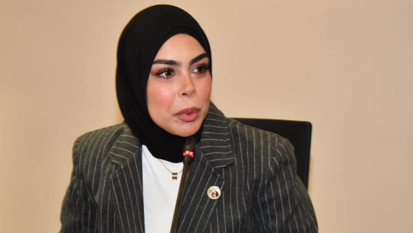  النائبة سچى عمرو هندي