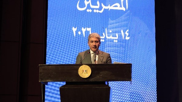  شريف فتحي وزير السياحة والآثار