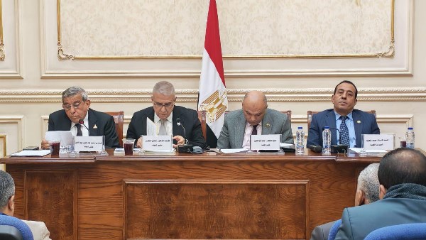 اجتماع لجنة الزراعة والري بمجلس الشيوخ