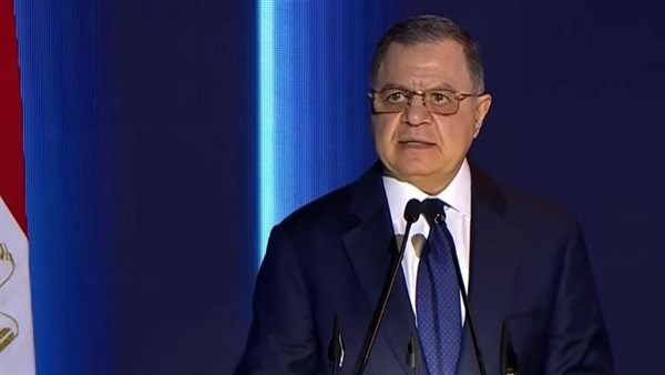 محمود توفيق ، وزير الداخلية 