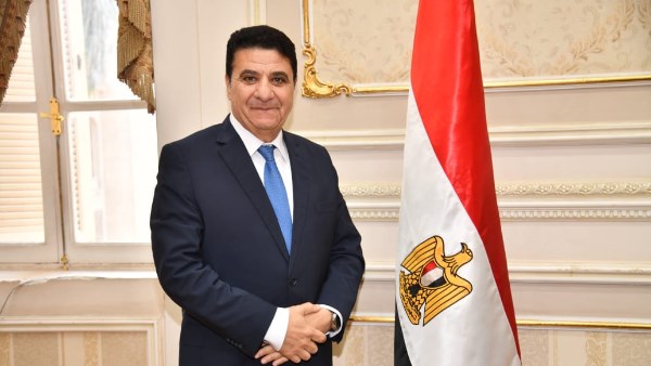 عصام العزب أمين سر لجنة الدفاع والأمن القومي بمجلس الشيوخ 