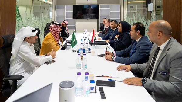 وزارة السياحة والآثار ووزارة الحج والعمرة 