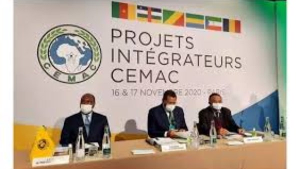  المائدة المستديرة الإقليمية الإفريقية