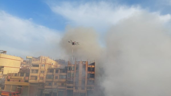 إخماد الحريق 