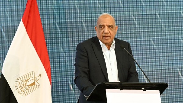 وزير الكهرباء 