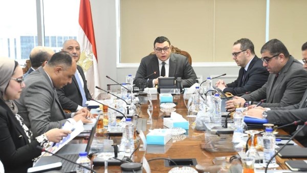 شريف الشربيني، وزير الإسكان والمرافق والمجتمعات العمرانية، موقف عددٍ من مشروعات