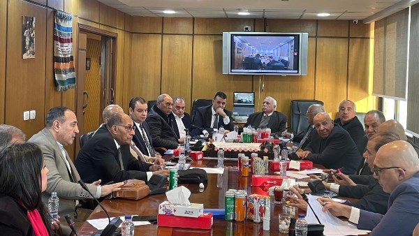 حماية الصناعة المحلية ودعم التصدير يتصدران أول اجتماعات «الصناعات النسيجية»