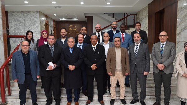 جانب من الاجتماع 