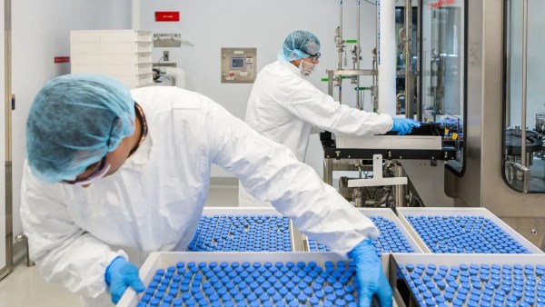 مصانع أدوية 