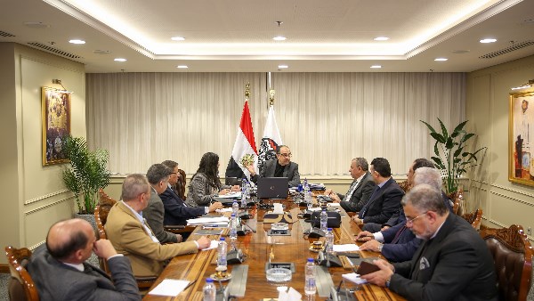 المهندس محمد شيمي وزير قطاع الأعمال العام 