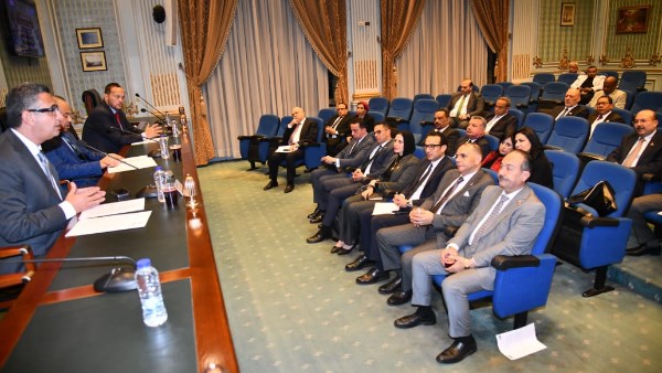 وزير التموين والتجارة الداخلية 