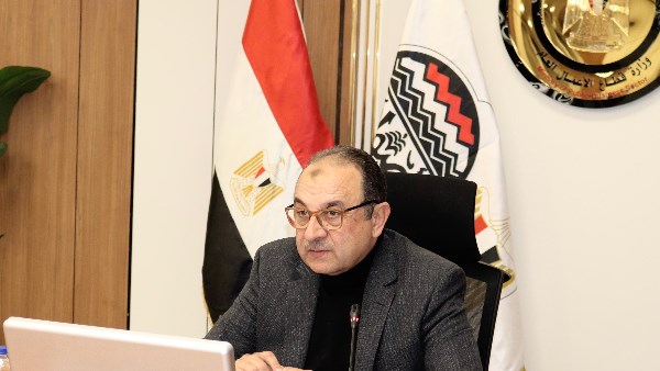 المهندس محمد شيمي وزير قطاع الأعمال العام 