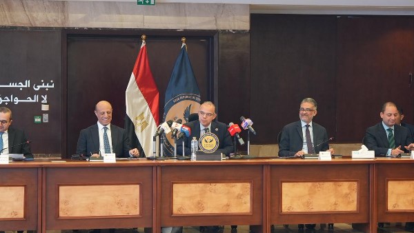 جانب من المؤتمر الصحفي 