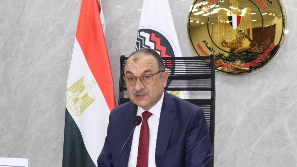 المهندس محمد شيمي وزير قطاع الأعمال العام 