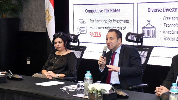 جانب من اللقاء