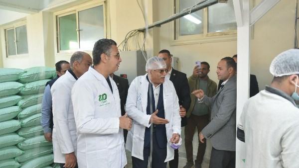 وزير التموين 