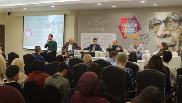 معرض القاهرة الدولي للكتاب