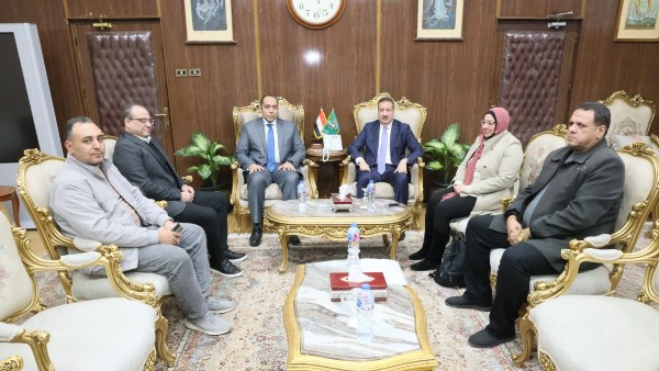 محافظ المنوفية يناقش مستجدات موقف عدد من المشروعات ويطالب بتسريع معدلات الإنجاز محافظ المنوفية يناقش مستجدات موقف عدد من المشروعات ويطالب بتسريع معدلات الإنجاز