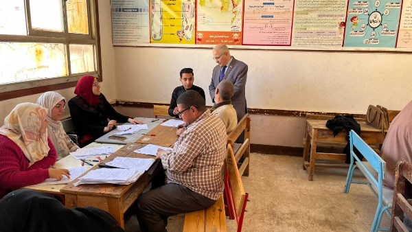 استمرار تصحيح أوراق إجابات امتحانات الشهادة الإعدادية في المنوفية
