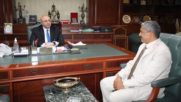 محافظ بني سويف ووكيل وزارة العمل 