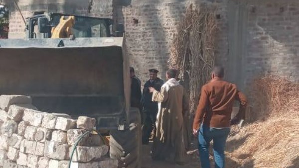 إزالة التعديات بأسيوط 