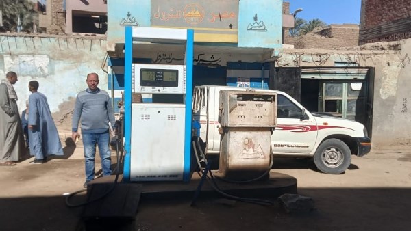 محافظ أسيوط: ضبط 5 آلاف لتر سولار وتحرير 184 محضرًا تموينيًا خلال حملات مكثفة