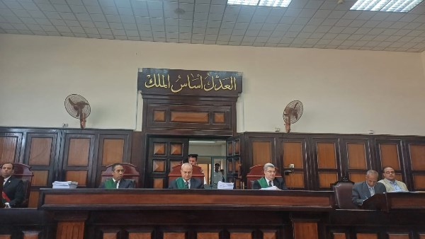 هيئة الدائرة الثالثة بمحكمة جنايات أسيوط 