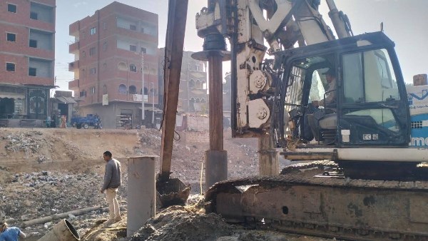  بدء تنفيذ كوبري النواورة الجديد بأسيوط 