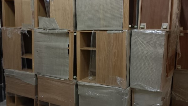 جانب من المستوردات