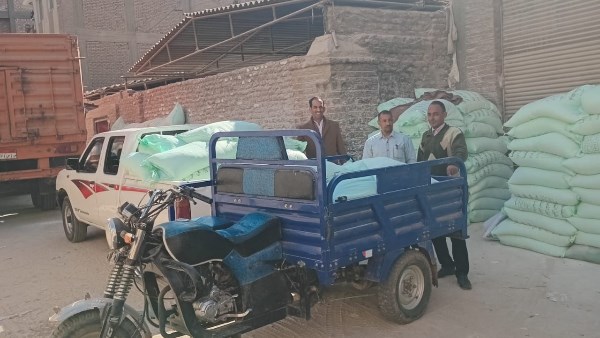 حملات تموينية بقنا