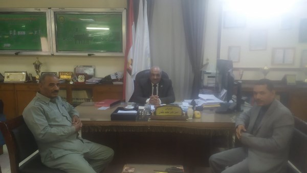 اجتماع جرارات القصب 