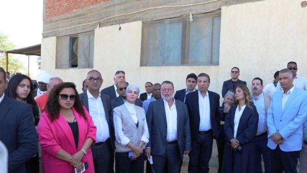 جانب من الجولة 