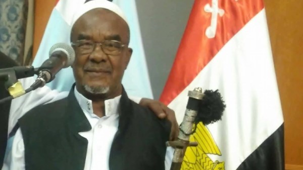 محافظ أسوان ينعى الحاج عوض هدل شيخ مشايخ البشارية: أحد رموز العمل العام