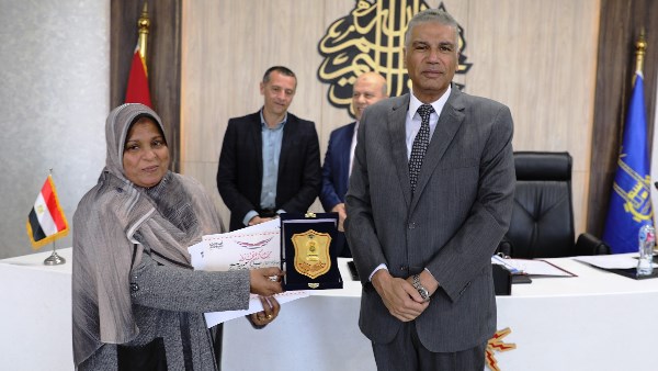 جانب من التكريم