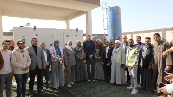 لخدمة 22 ألف مواطن.. محافظ أسوان يُطلق التشغيل التجريبي لمحطة رفع الحجز بحري ضمن «حياة كريمة»|صور