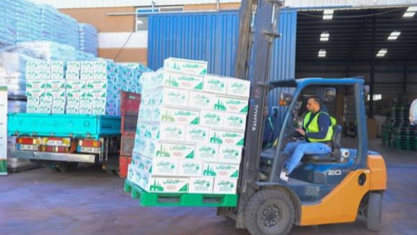 الأورمان: تجهيز وتعبئة 40 ألف كرتونة مواد غذائية لتوزيعها على الأسر الأكثر احتياجا بأسوان