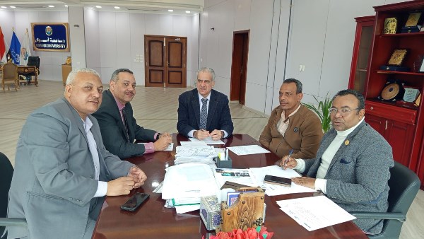  جامعة أسوان