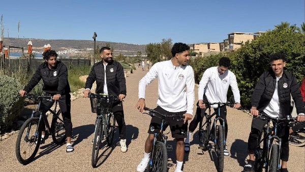 خماسي المنتخب