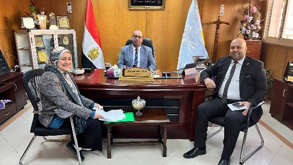 صحة الإسكندرية تعقد اجتماعًا لدعم منظومة الدواء ولجنة المضادات الحيوية