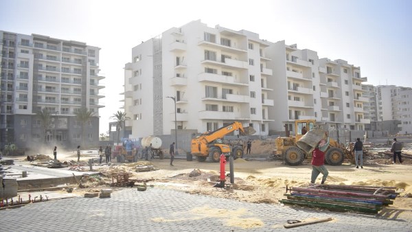 أعمال تطوير  بمدينة العلمين 