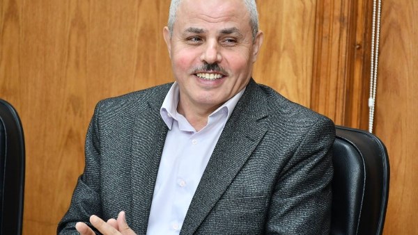 رئيس جامعة قناة السويس 