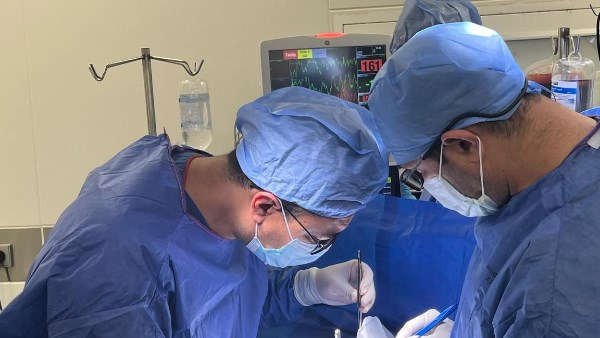 رئيس هيئة الرعاية الصحية: نمتلك كوادر طبية مدربة على أعلى مستوى من الكفاءة العلمية