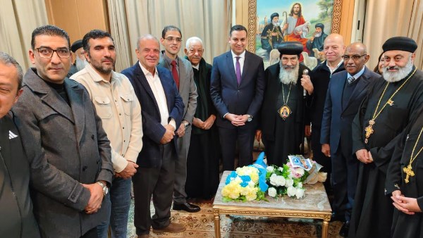 مطران بورسعيد يترأس قداس الميلاد المجيد بكنيسة أبو سيفين... ونائب المحافظ يصطحب لتقديم التهاني