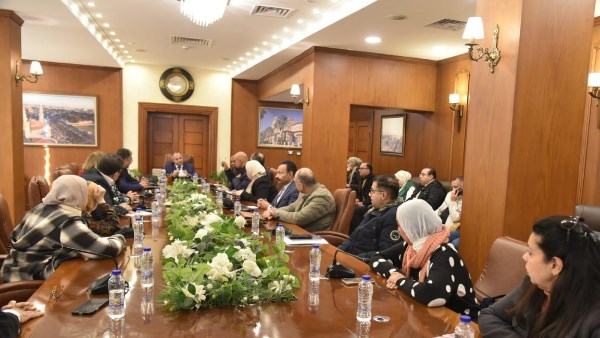 حبشي يتابع سير و انتظام الخدمات الأساسية بمدينة " سلام مصر" شرق بورسعيد 