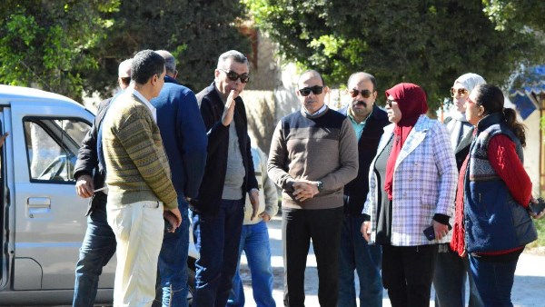 بهنساوى .. عدم المساس بالأشجار التاريخية النادرة خلال عملية التطوير