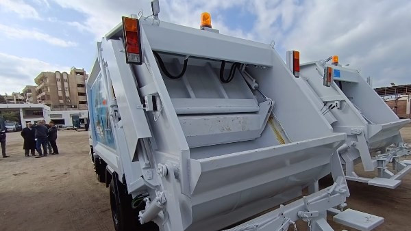 دفعة جديدة سيارات المكبس لدعم منظومة النظافة بمحافظة بورسعيد